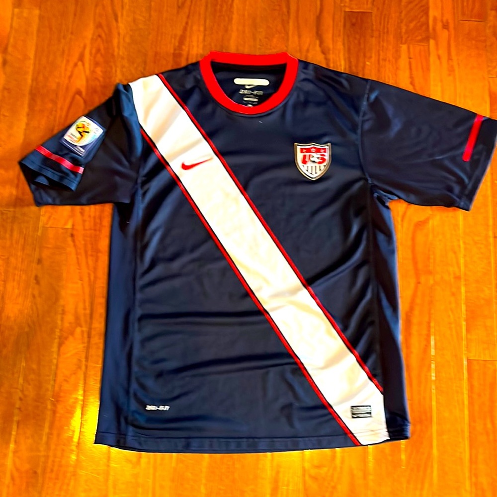 RARE vintage Nike 2010 USMNT World Cup away jersey